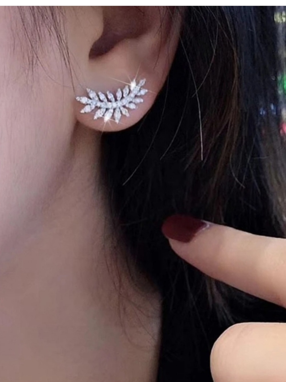 Crystal Leaf  NWT  Cluster Stud Earrings - Silver Clear